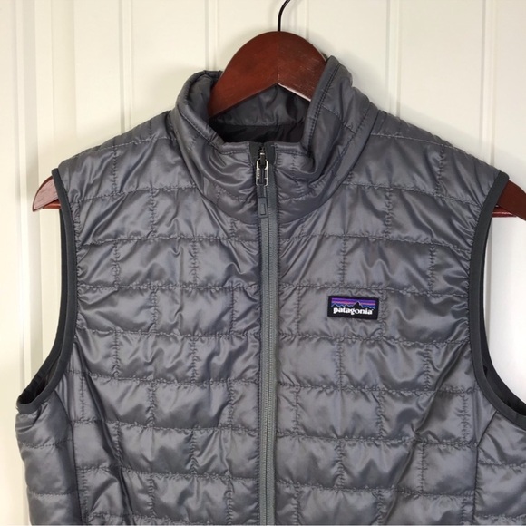 Patagonia Nano Puff Vest in Grey Size Small. - Picture 3 of 9